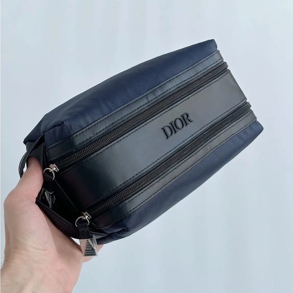 Dior Black Double Compartment Toiletry Travel Bag w/ 10 Luxury Sample Fragances - Picture 3 of 4